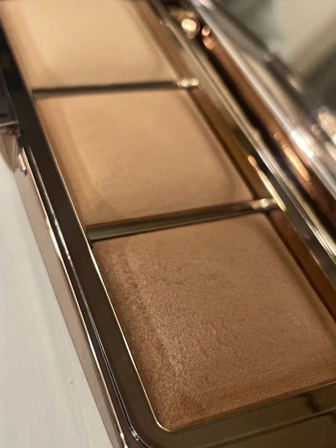 Hourglass Ambient Lighting Palette - Volume II image indicator(5)