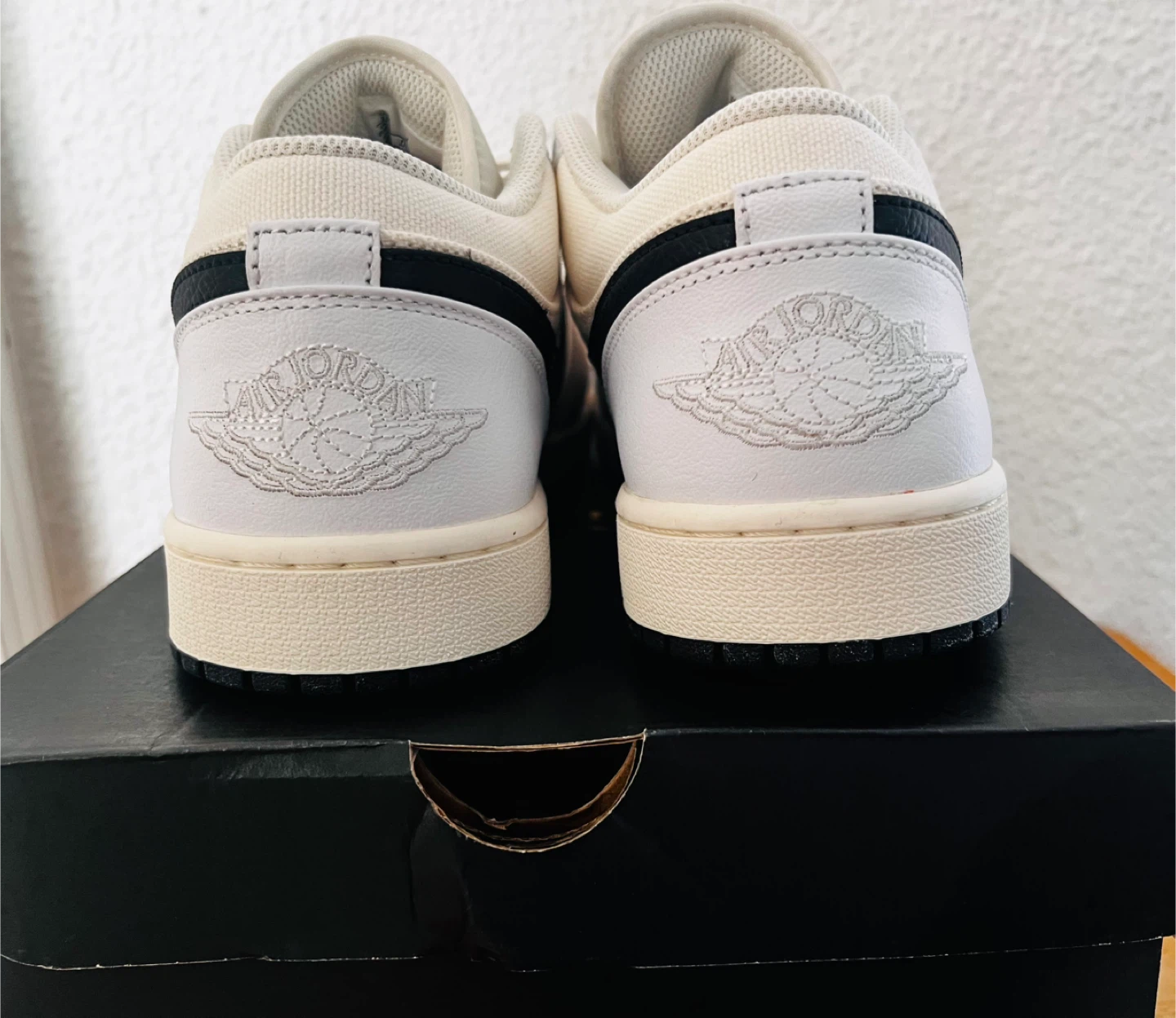 Nike Air Jordan 1 Low PRM, Size 13 - photo 3