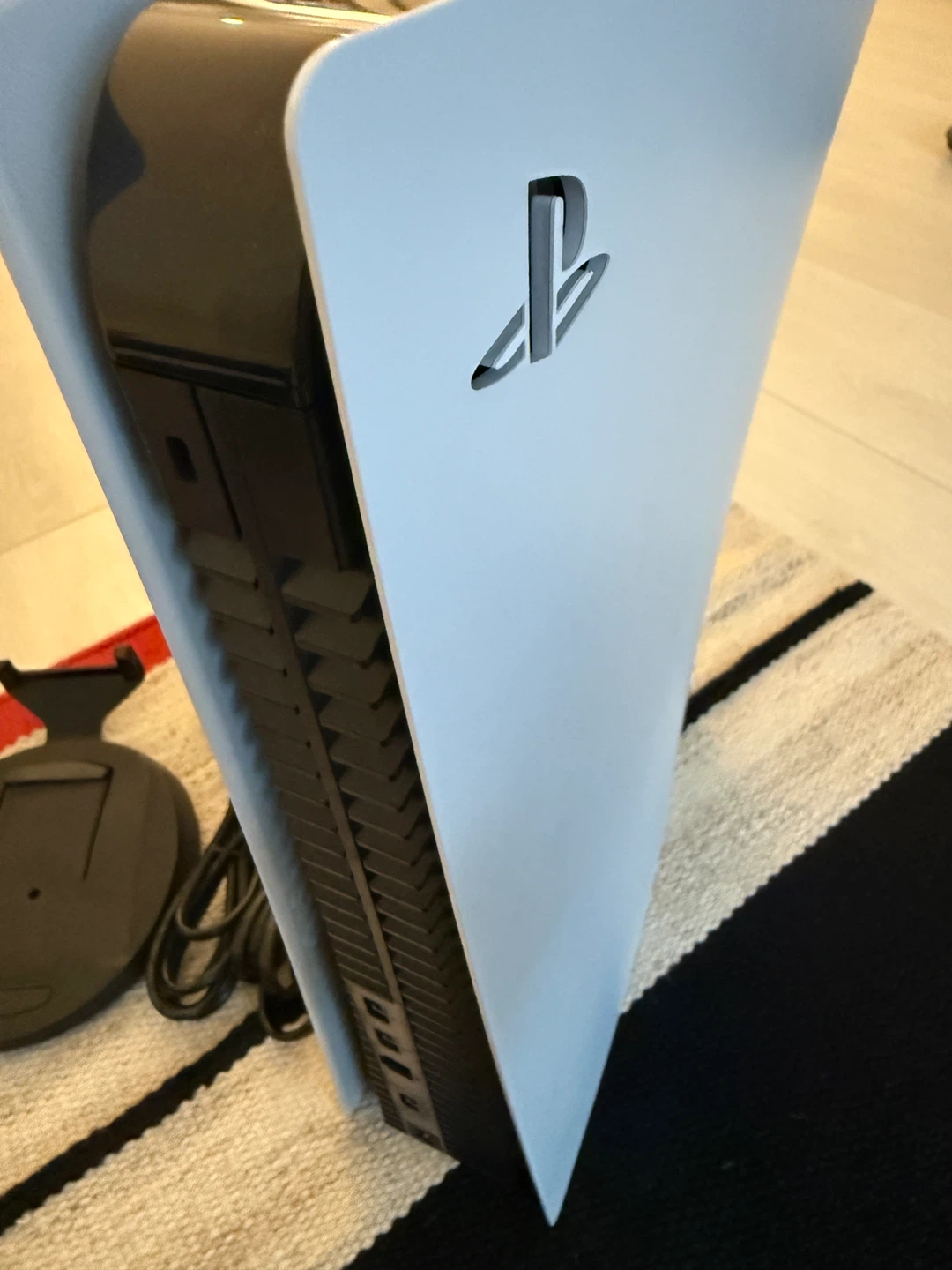 PlayStation 5 (PS5) Console Disk edition + accessories - photo 4