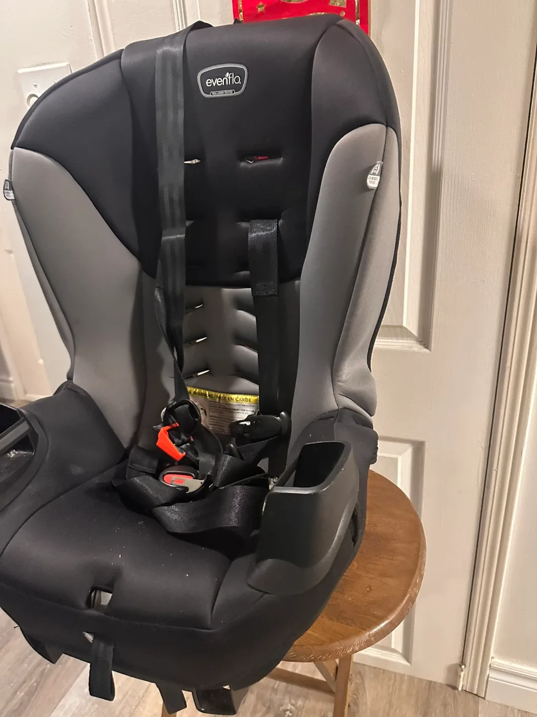 Evenflo Sonus Car Seat - Black & Grey image indicator(3)