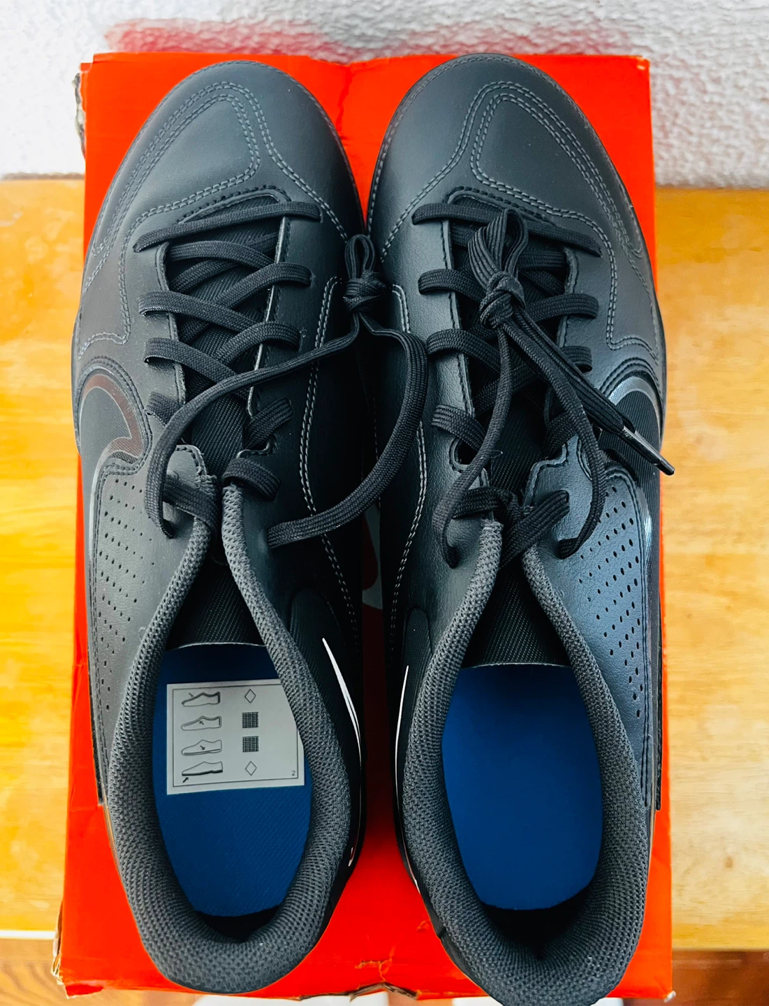Nike Legend 9 Club TF Black Size 11.5 Soccer Shoes - photo 3
