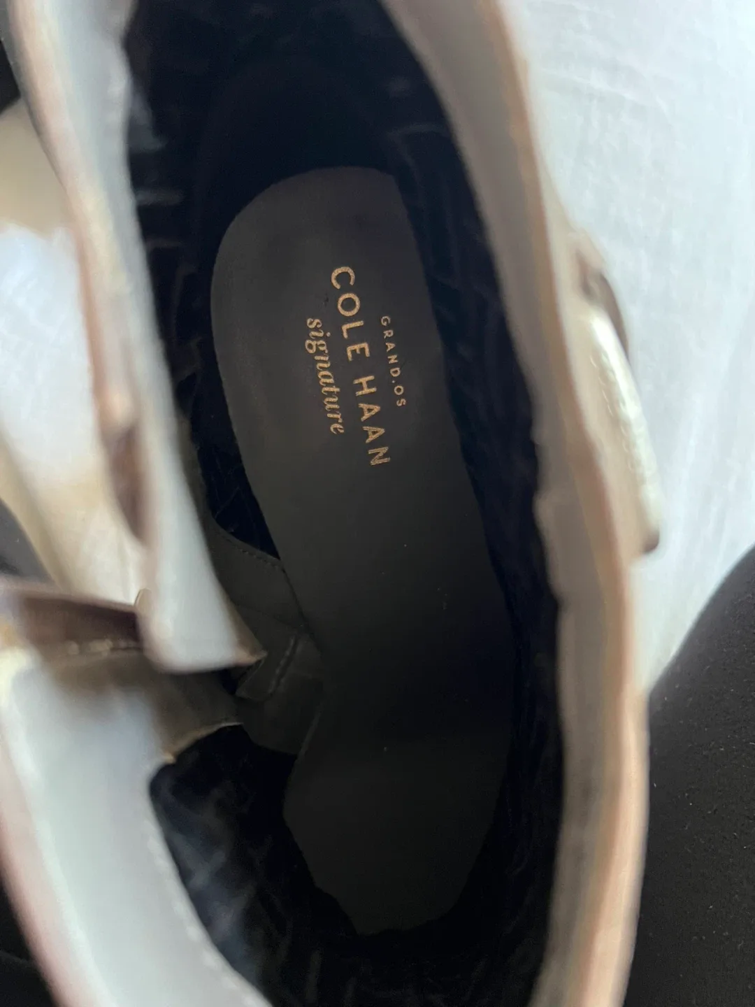 NEW Cole Haan leather ankle boots size 9.5 image indicator(5)