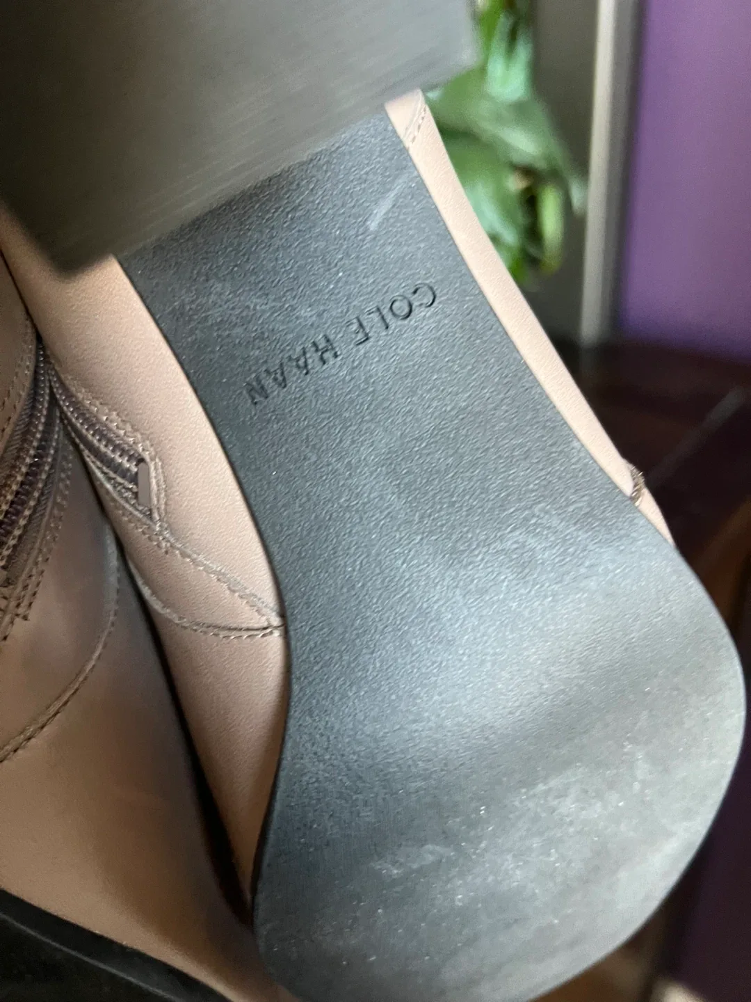 NEW Cole Haan leather ankle boots size 9.5 image indicator(4)