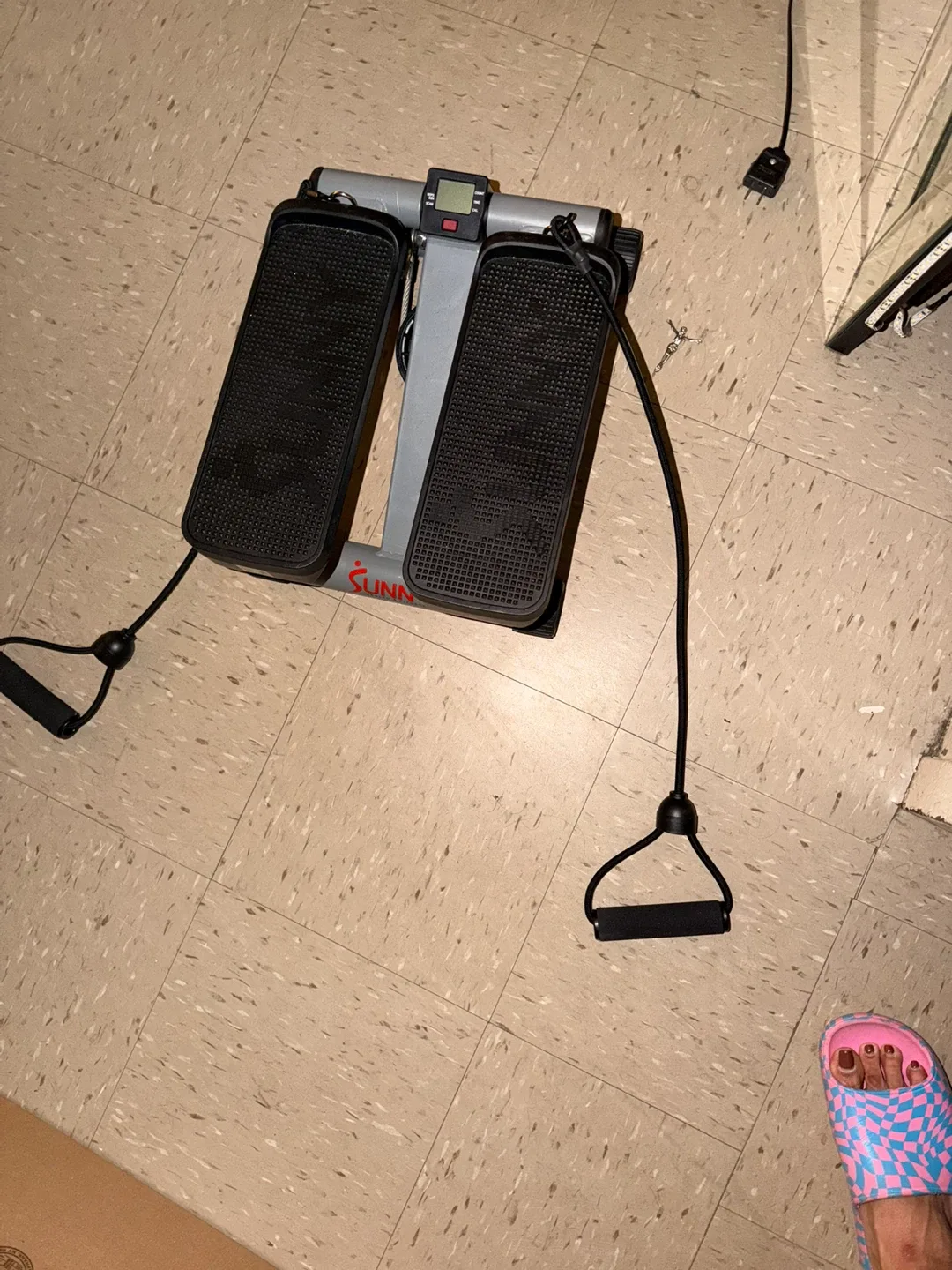 Sunny Health & Fitness Mini Stepper image indicator(3)