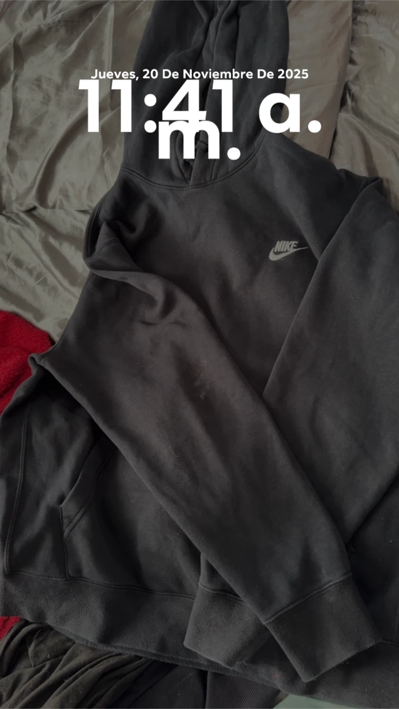 Nike Hoodie - Size Large - photo 3