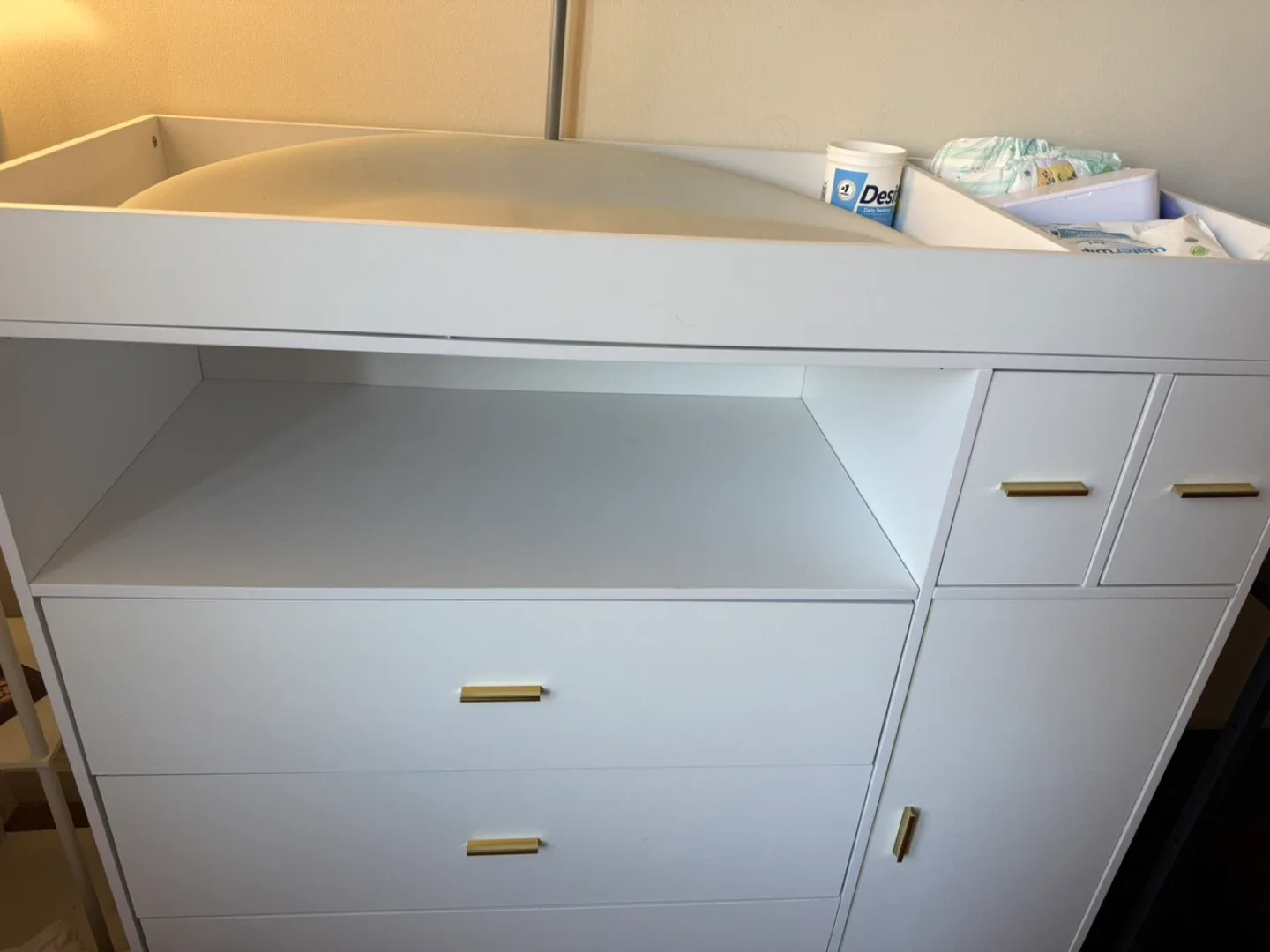 White Baby Changing Table with Drawers & Storage