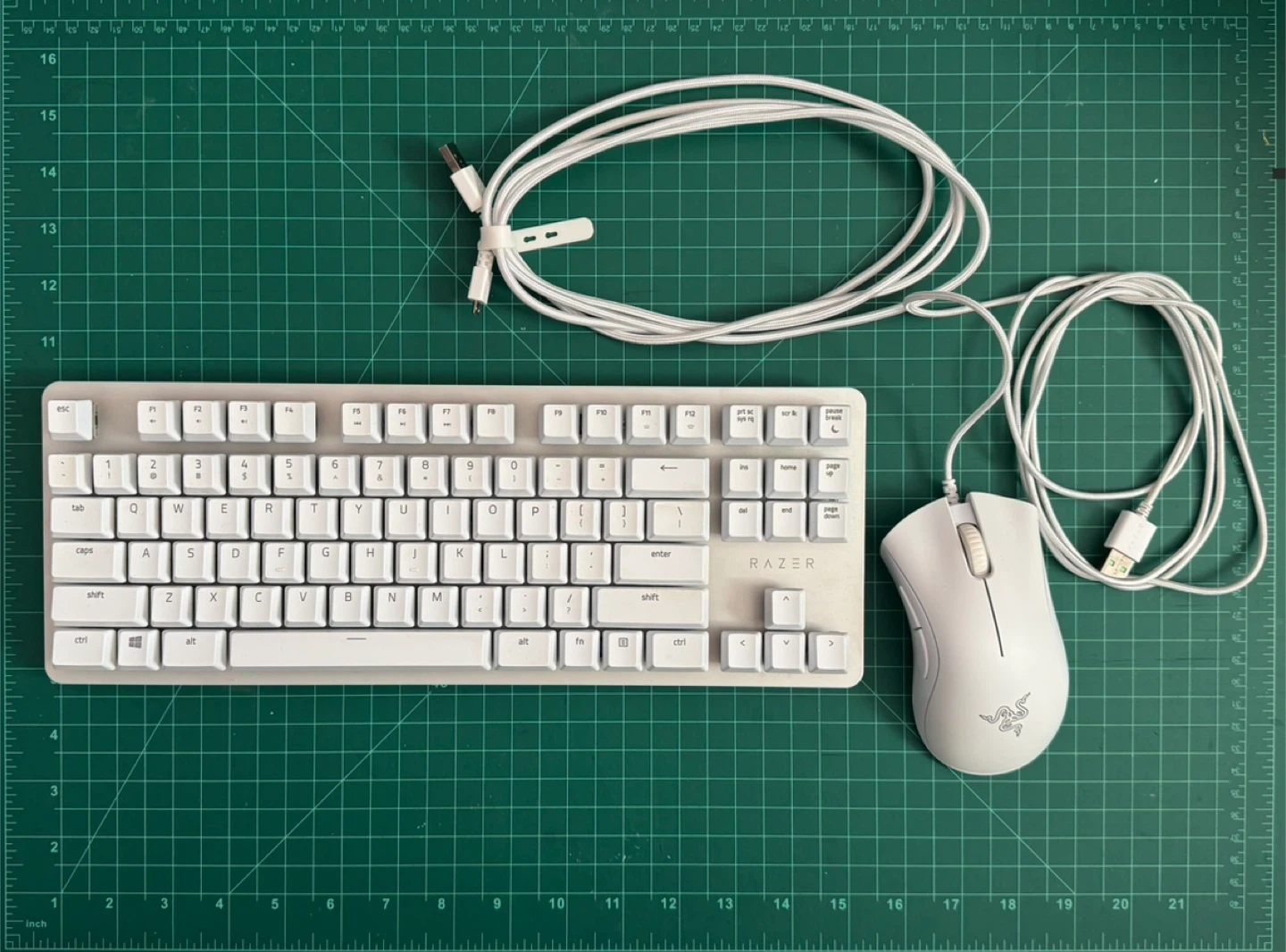 Razer White Keyboard & Mouse