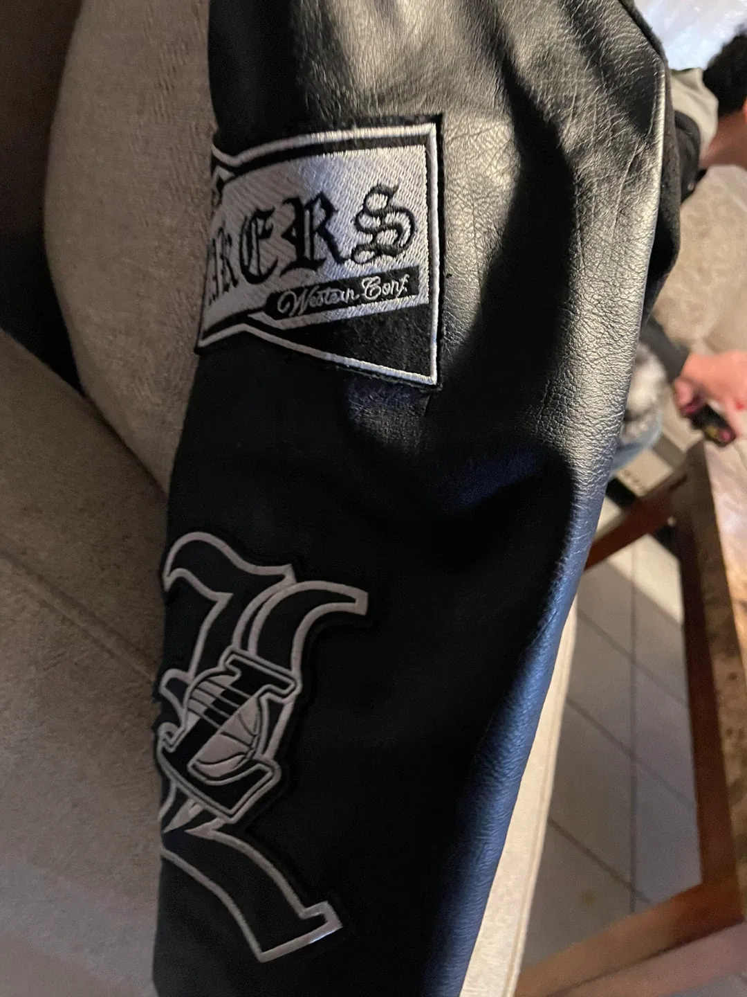 Los Angeles Lakers NBA Jacket image indicator(7)