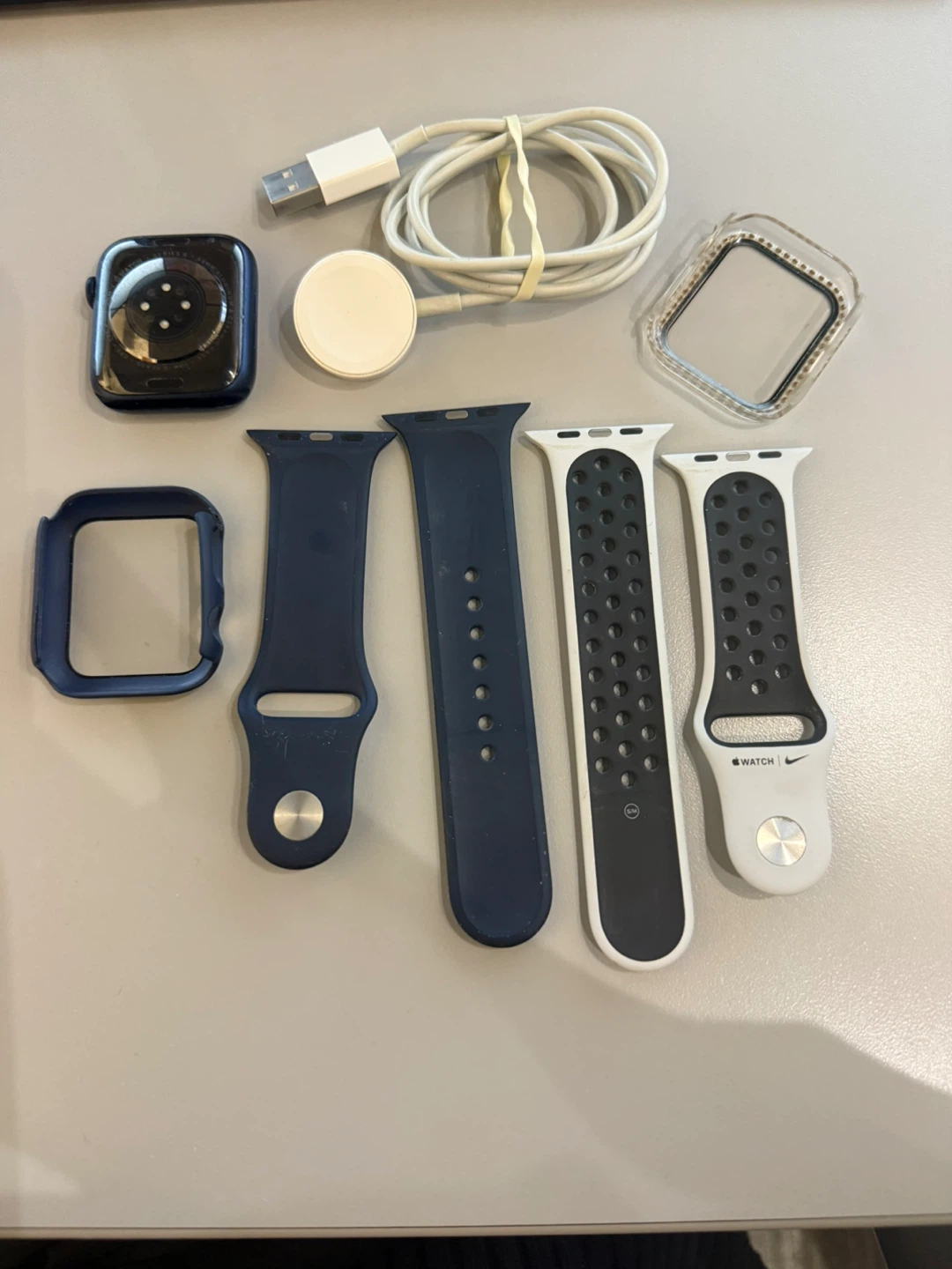 Apple Watch with Bands and Accessories - photo 2