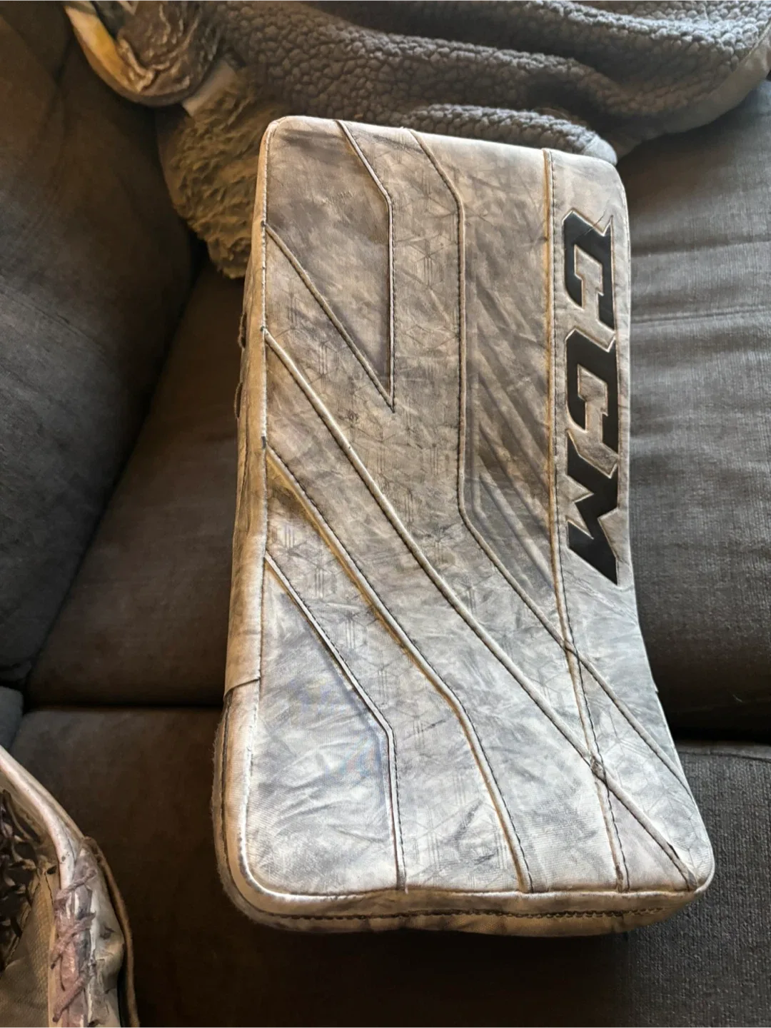 CCM Axis Goalie Blocker