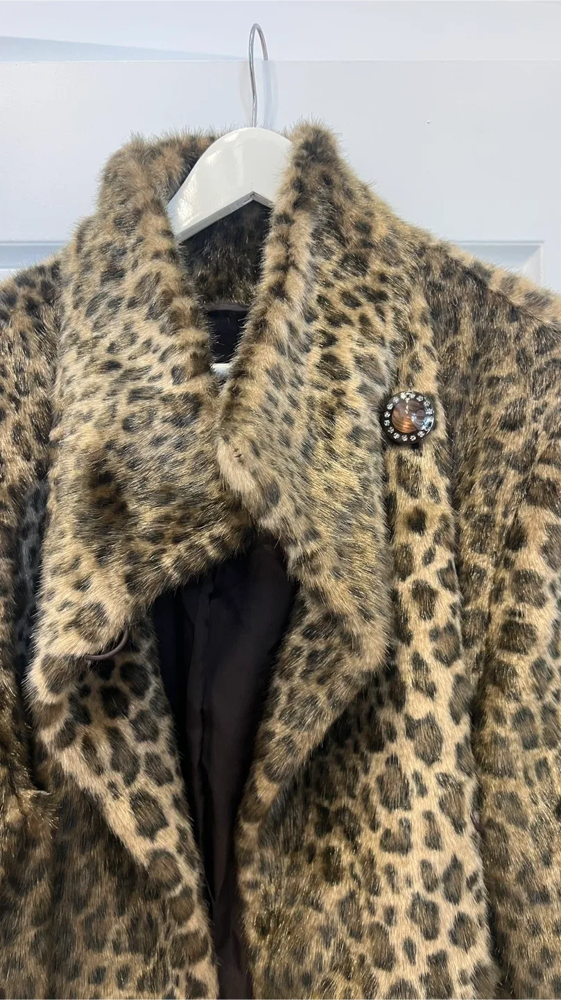 Olympia Leopard Print Faux Fur Coat image indicator(3)