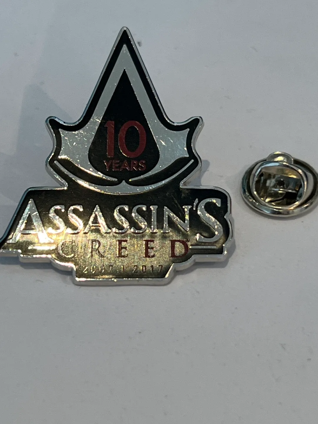 Assassin's Creed 10th Anniversary Pin