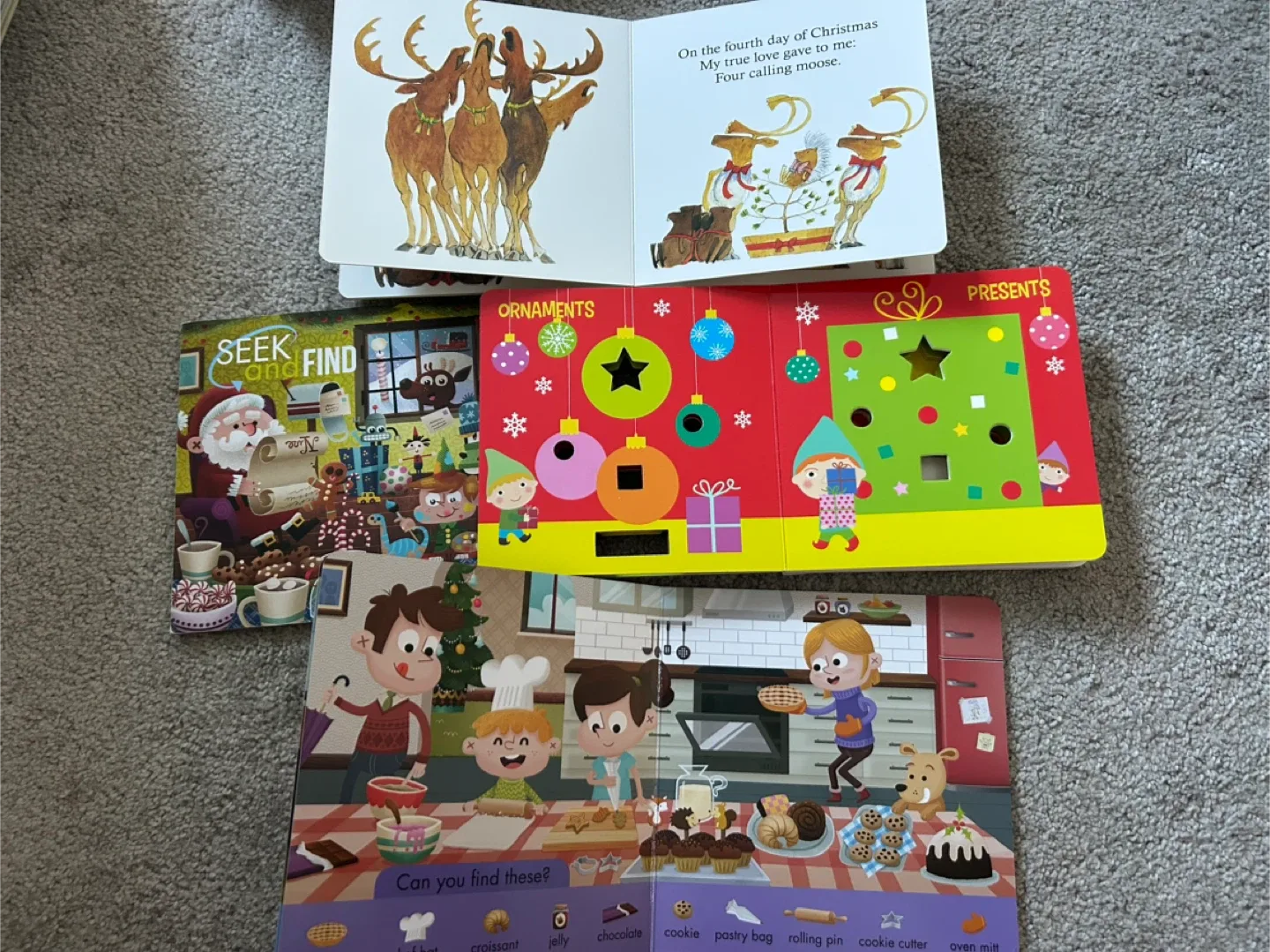 Christmas Board Books Bundle image indicator(2)
