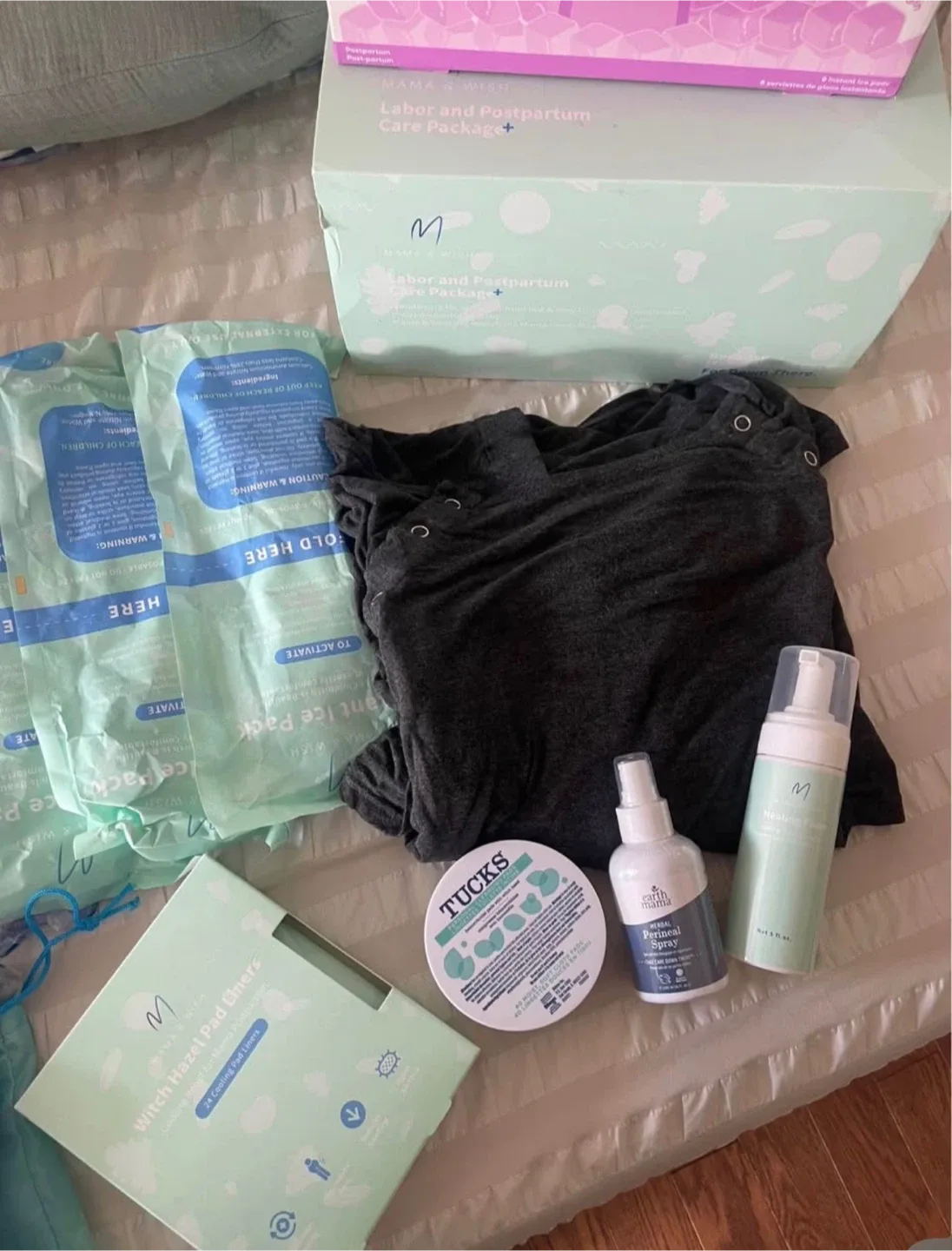 Mama & Ween Labor and Postpartum Care Package image indicator(3)