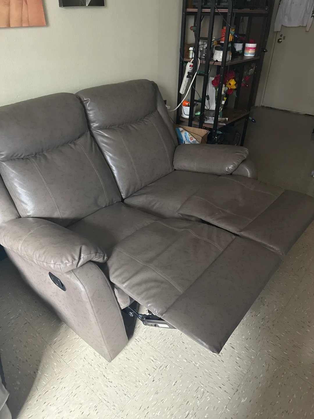 Leather Sectional Sofa - Brown image indicator(10)