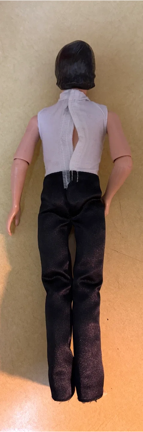 Shane Camp Rock male doll image indicator(2)