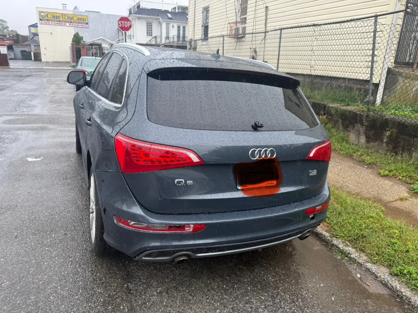 Audi Q5 Gray SUV image indicator(5)