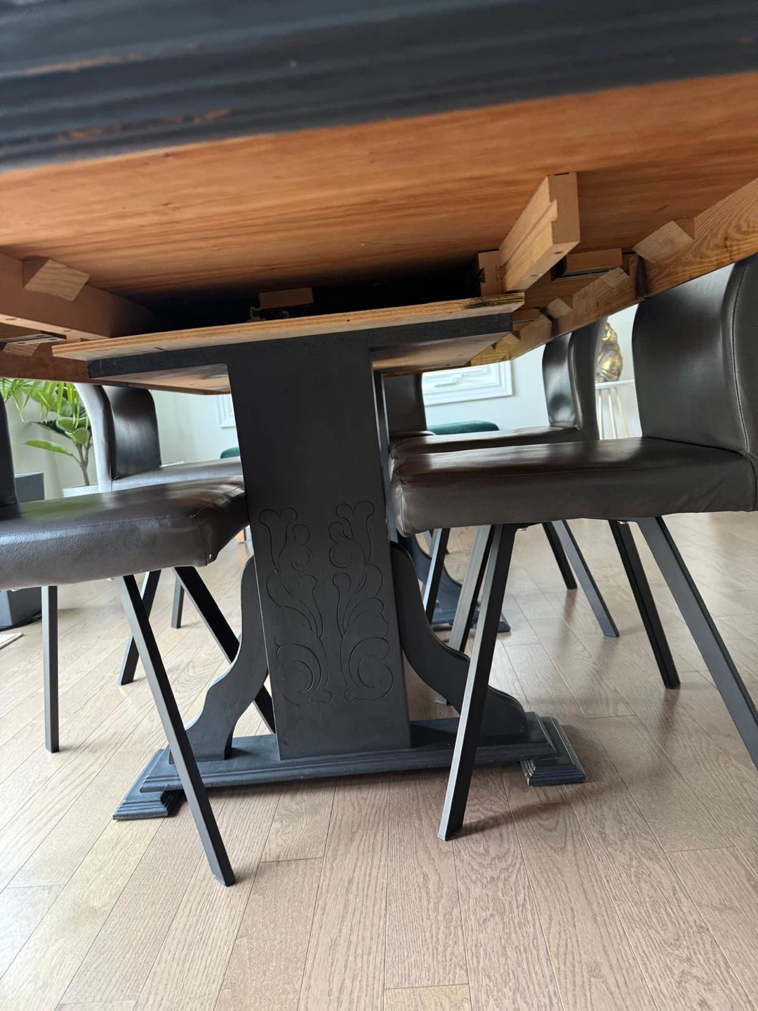 Kitchen/Dining Table - photo 4