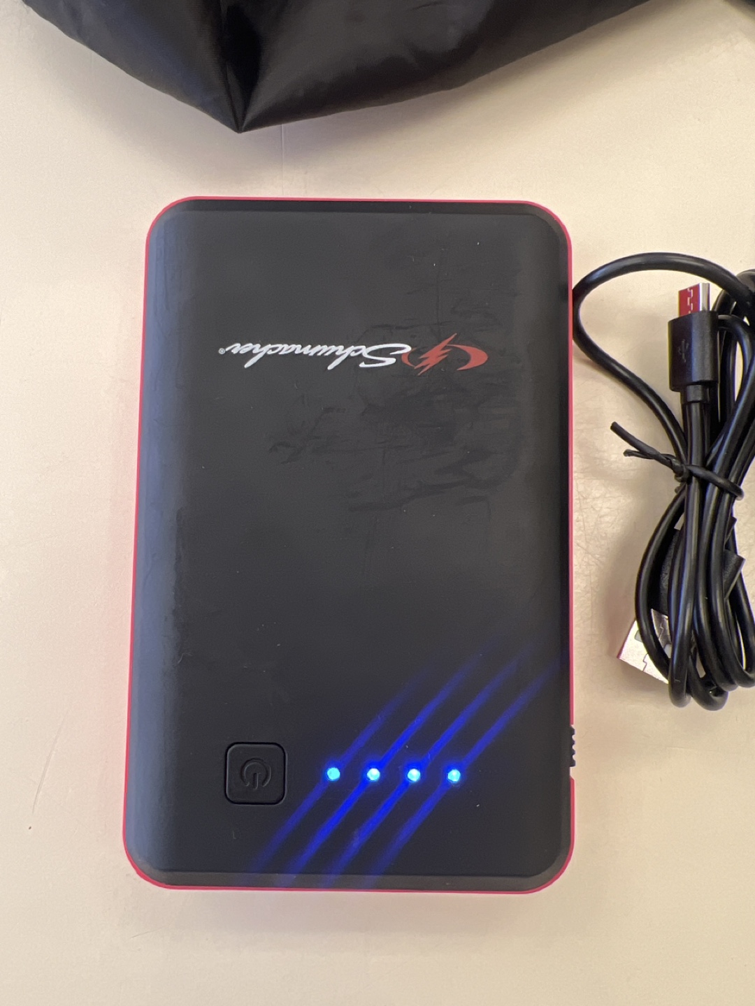 Schumacher SL1338 Jump Starter + Power Pack - photo 4