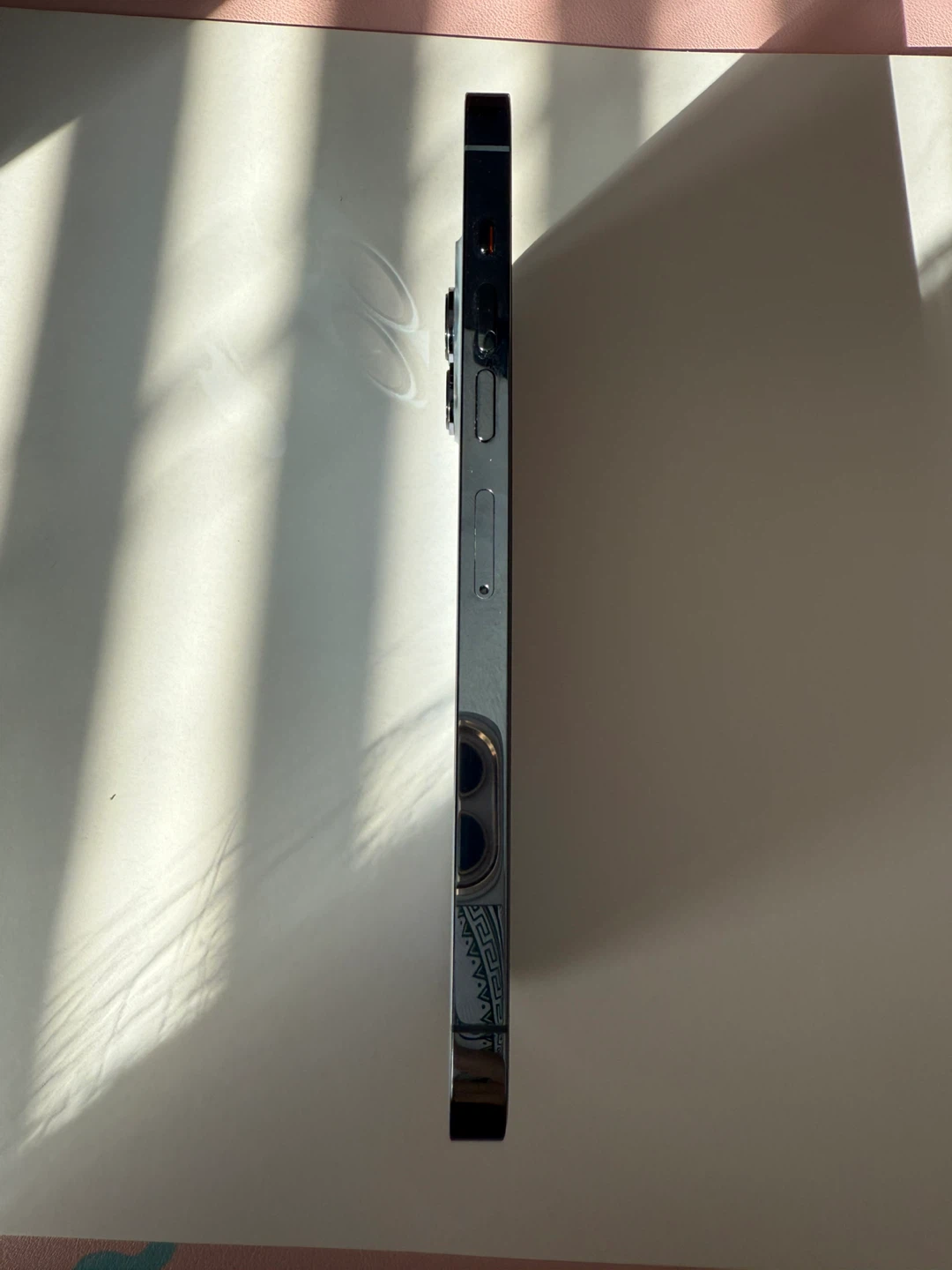 Apple iPhone 13 Pro Max - photo 4