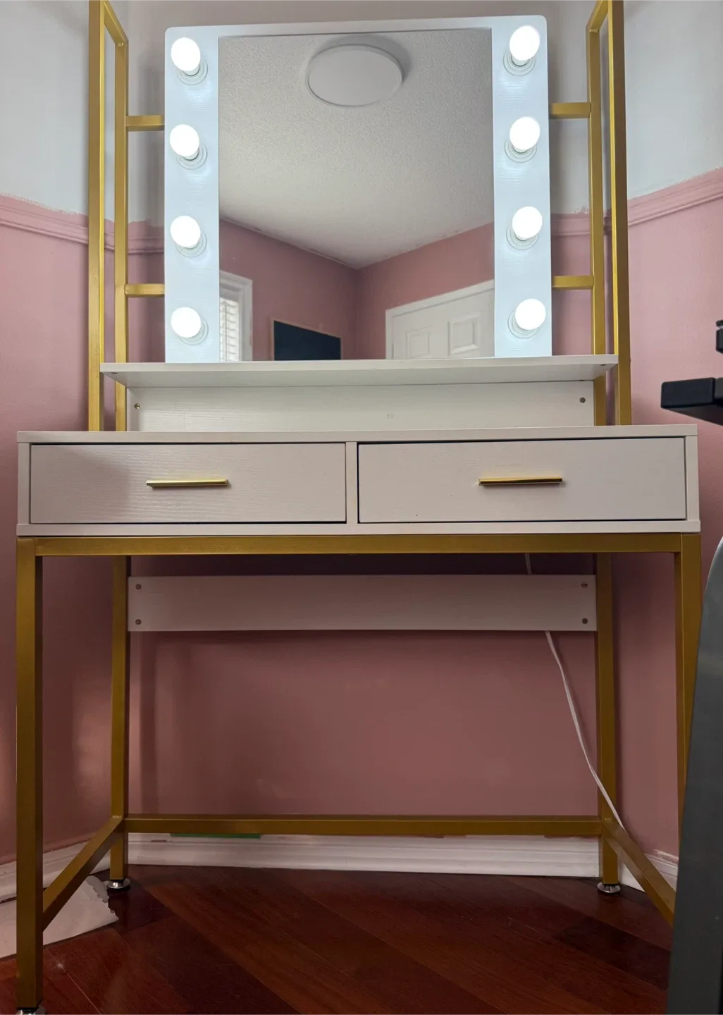 Vanity Makeup Table with Lighted Mirror image indicator(3)