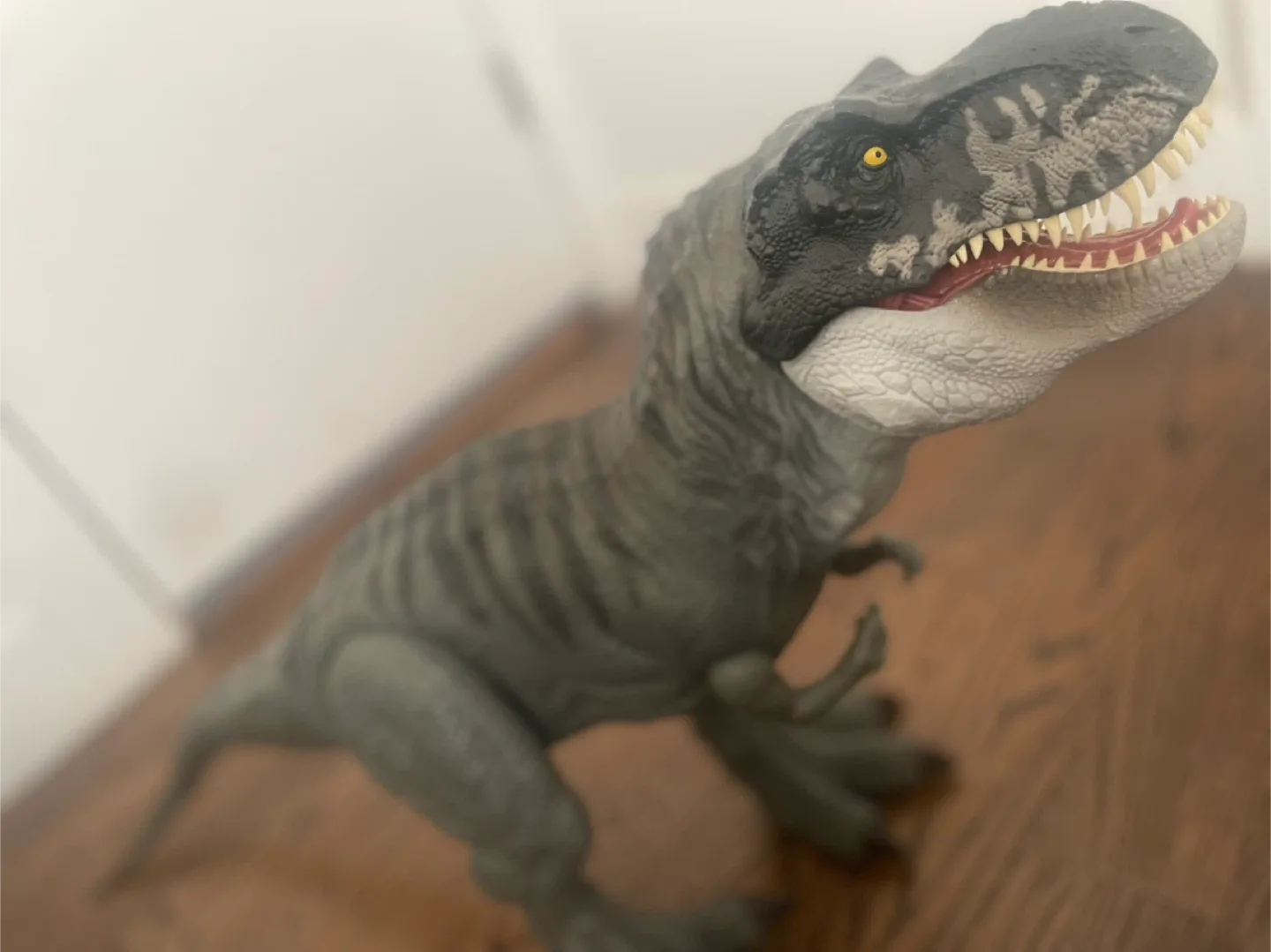 Jurassic World T-Rex Dinosaur Toy image indicator(3)