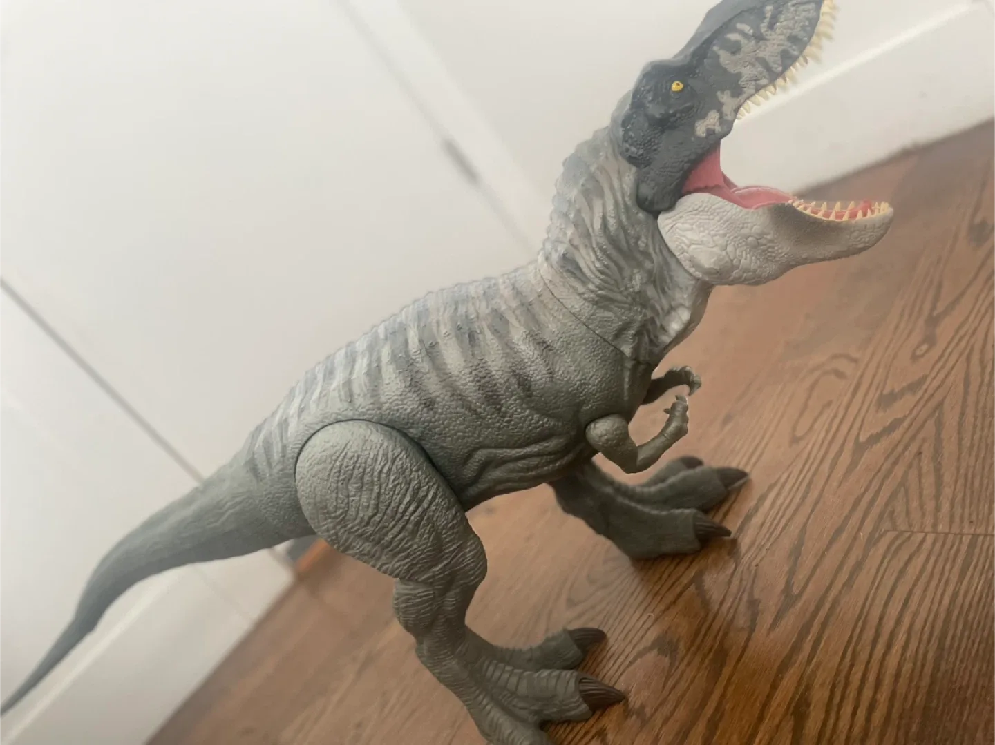 Jurassic World T-Rex Dinosaur Toy image indicator(2)