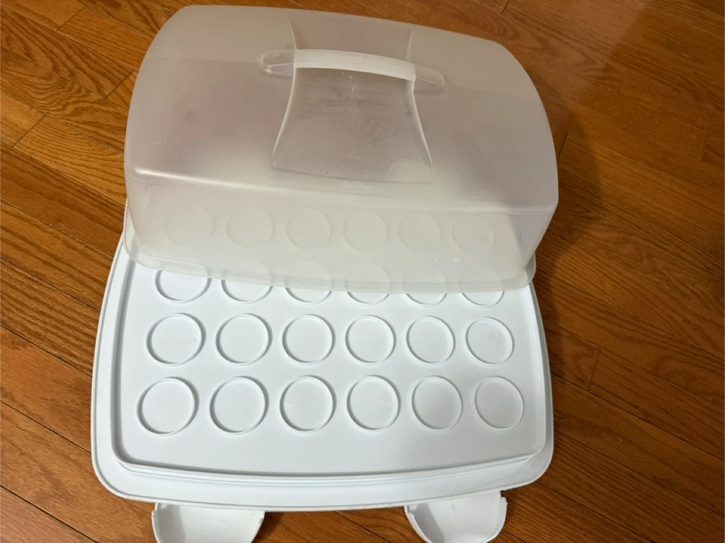 Round cake and rectangular cupcake carrier image indicator(4)