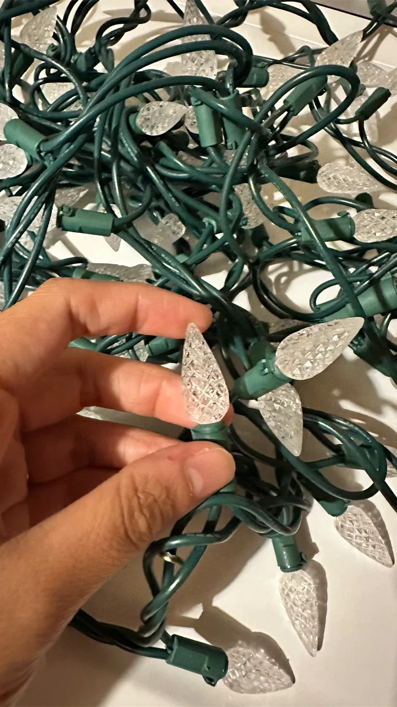 String of Clear Christmas Lights image indicator(2)