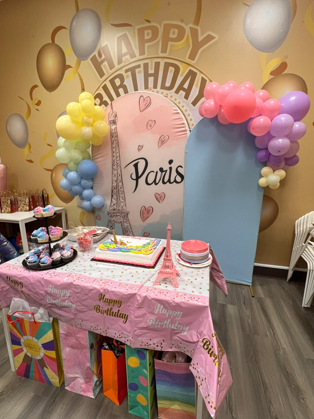 Balloon garland (macaron colours)