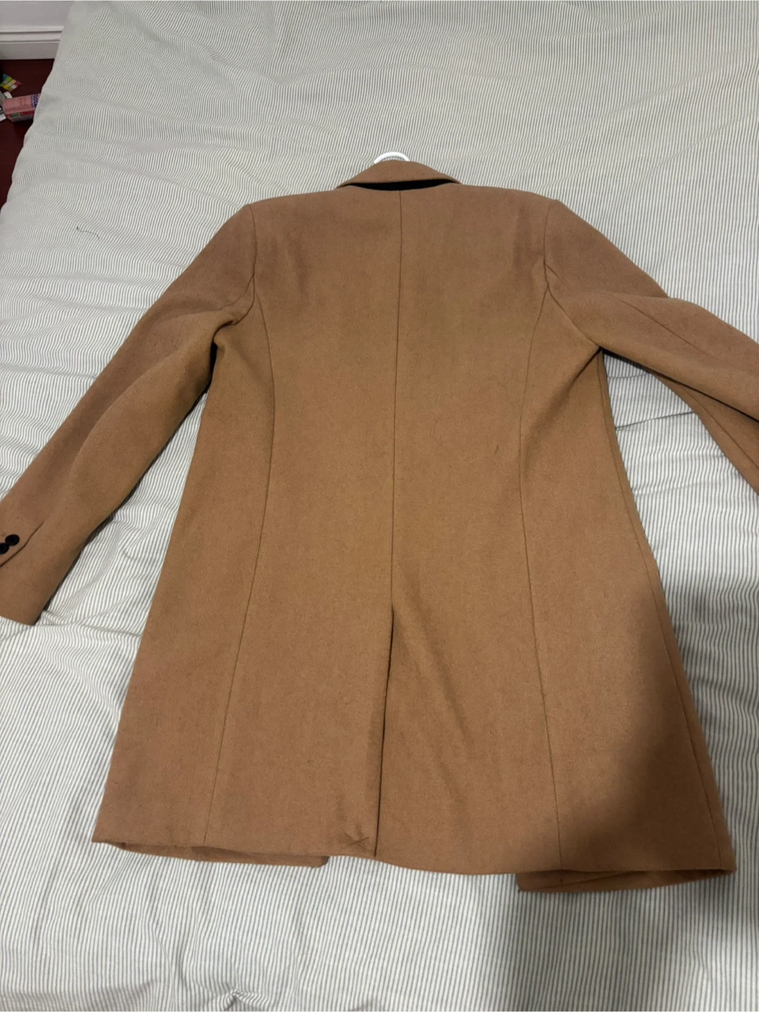 H&M Men’s Camel Overcoat – Size EUR 44 / UK 34R - photo 2