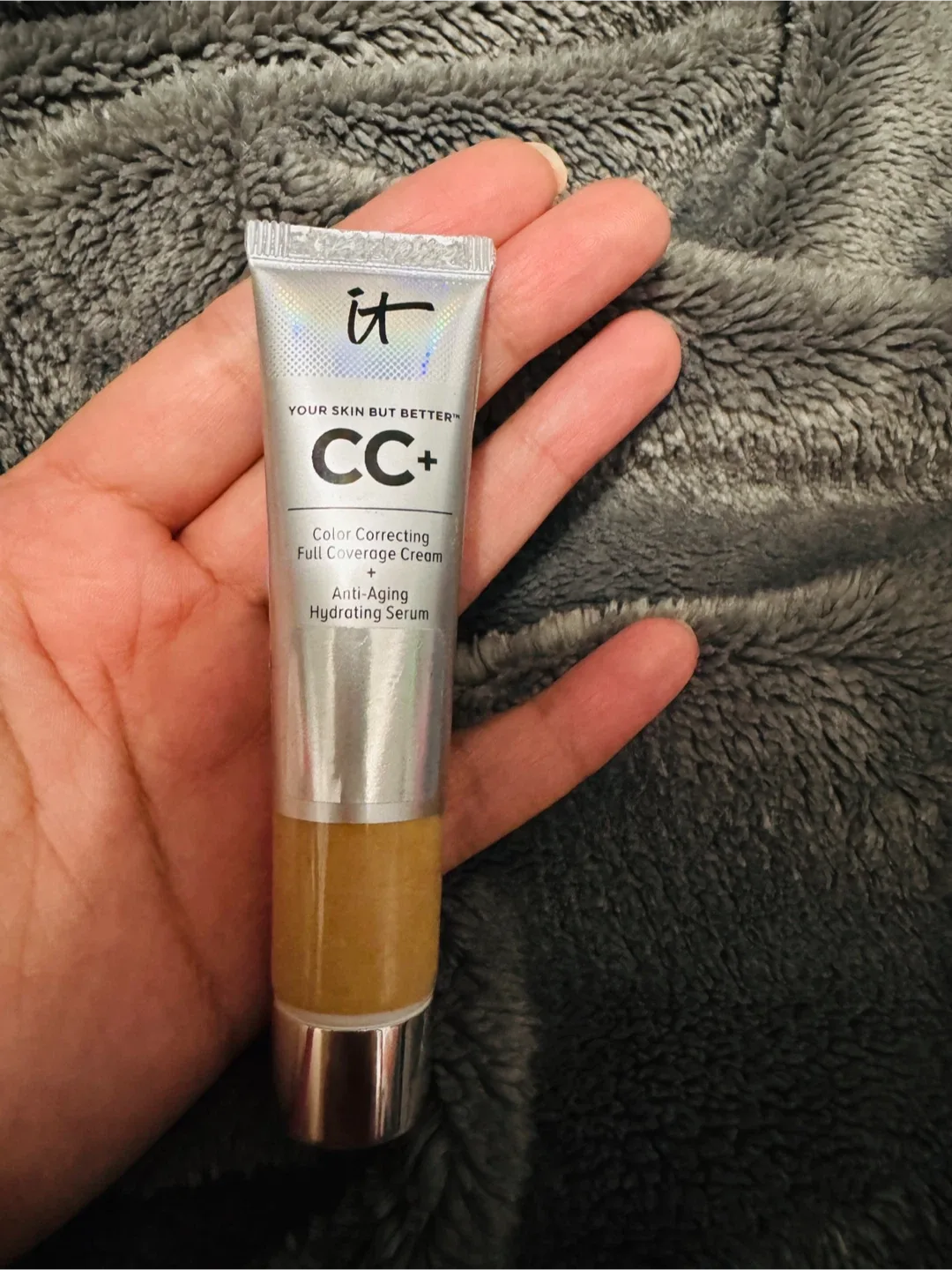 IT Cosmetics Your Skin But Better CC+ Cream - Medium