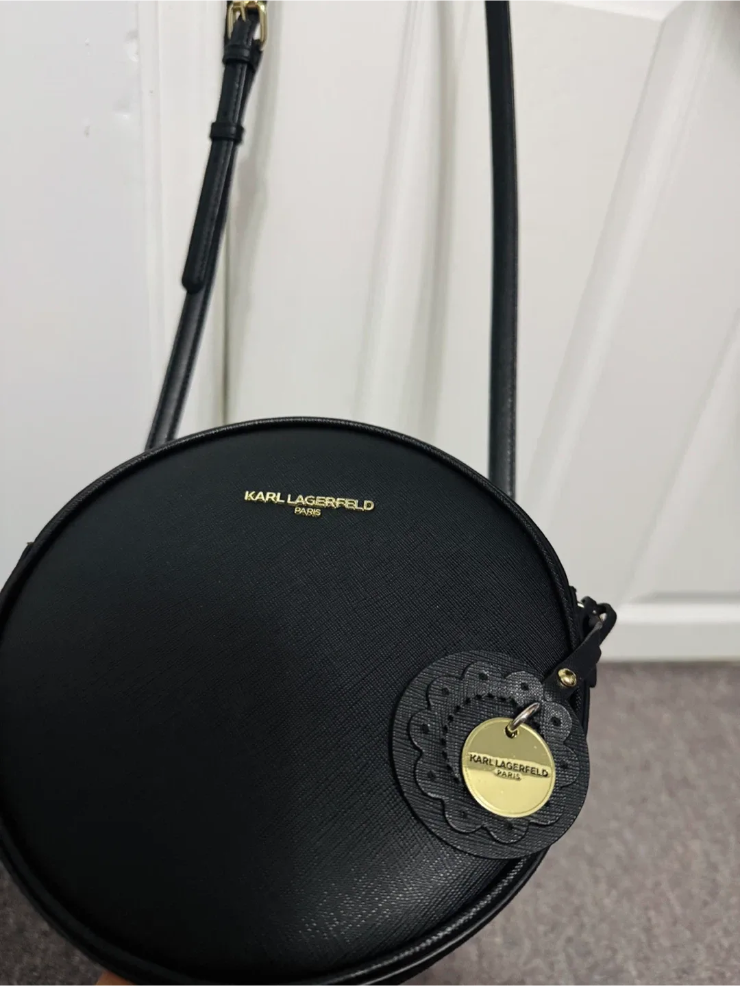 Karl Lagerfeld Paris Black Round Crossbody Bag image indicator(3)