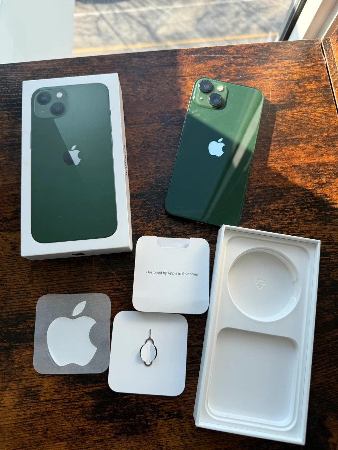 iPhone 13 256GB green