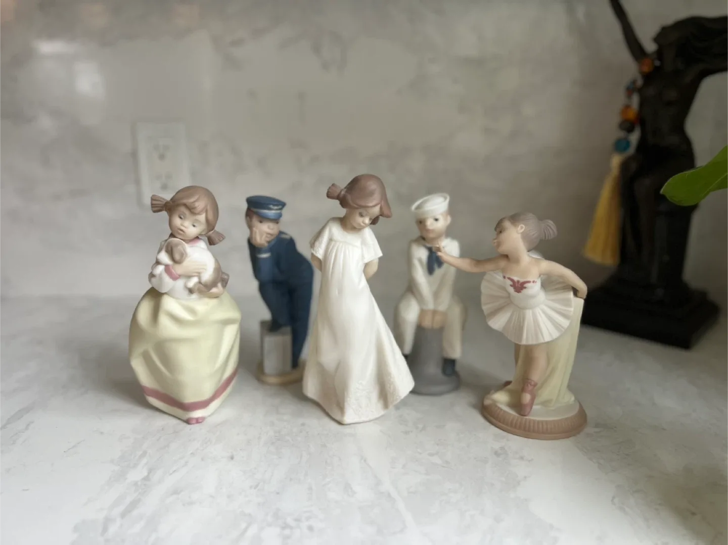 Lladro Ballerina Figurine 1992 Authentic Pristine Condition image indicator(8)