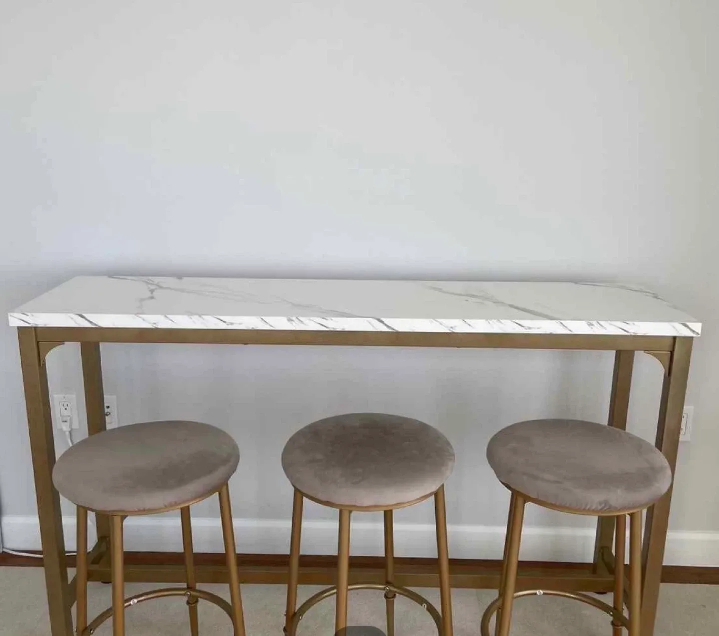 Kitchen counter Bar Table with 3 Stools