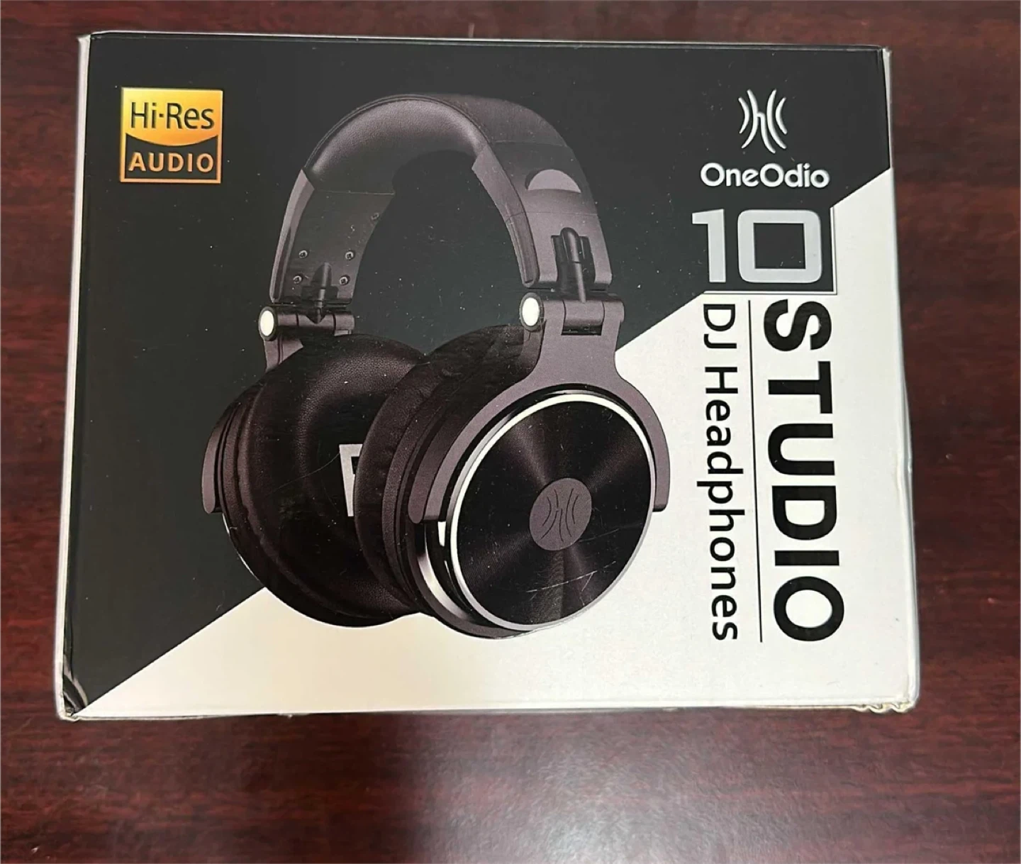 OneOdio Studio 10 DJ Headphones - Like New!