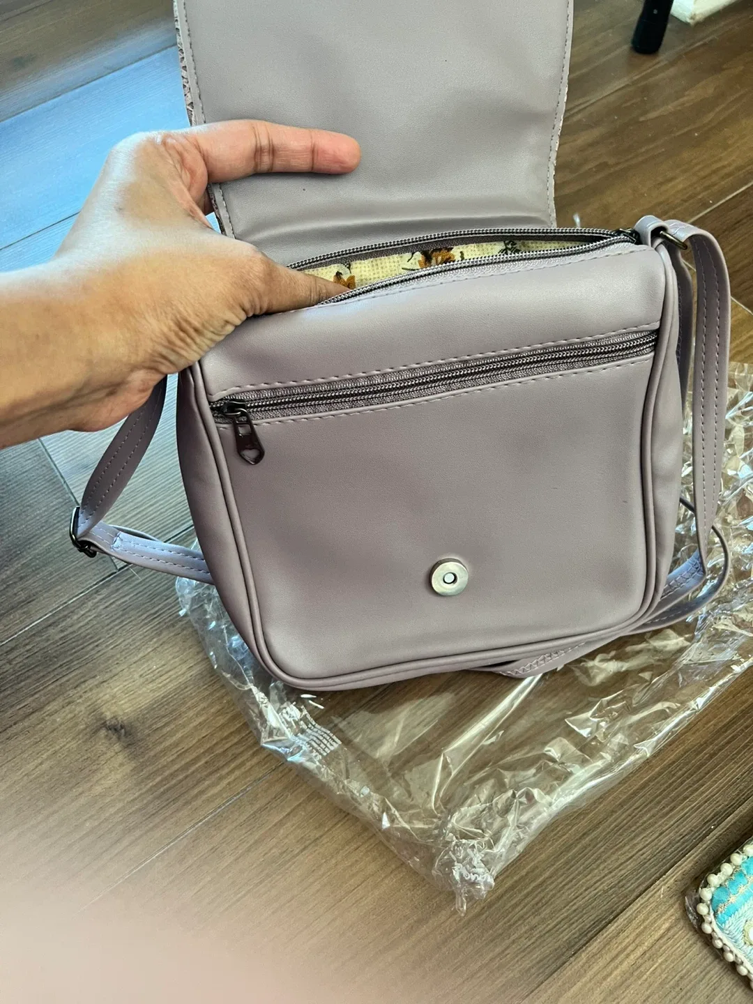 Hand Bag image indicator(3)