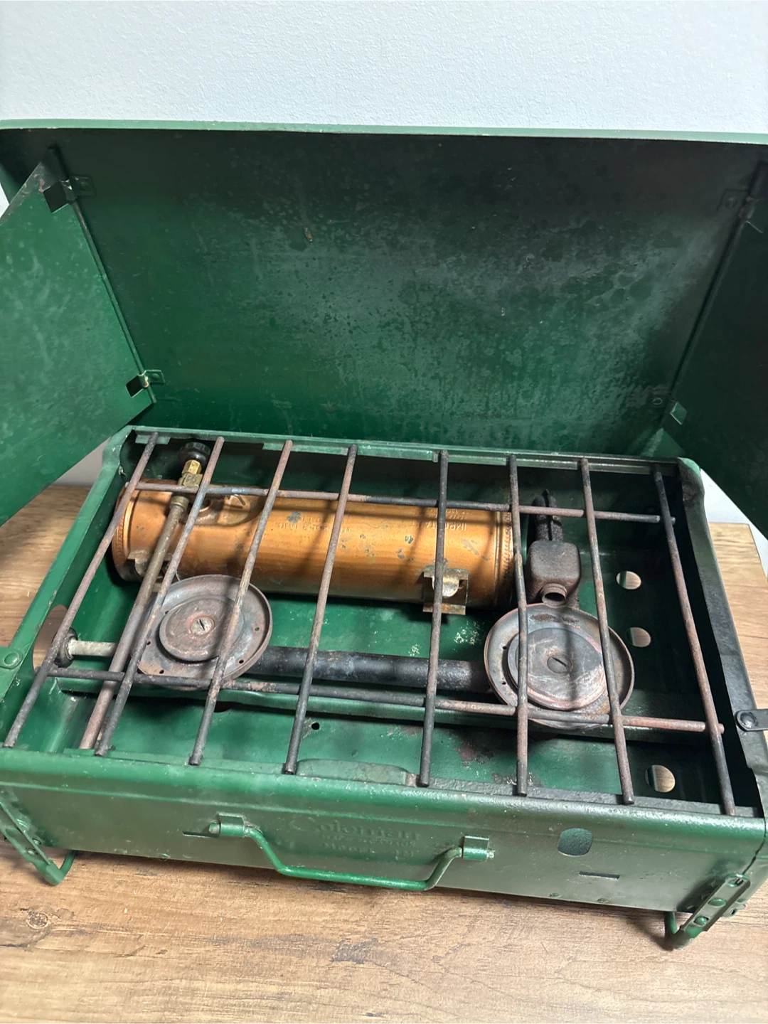 Vintage Coleman Model 425 Two Burner Camp Stove - Green - photo 4