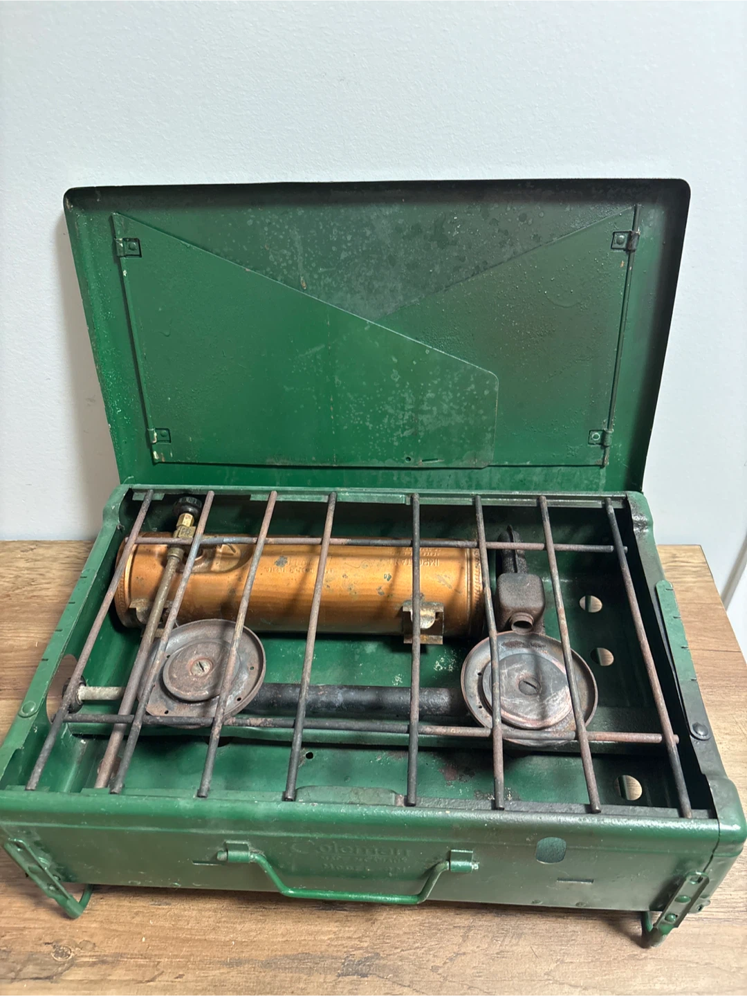 Vintage Coleman Model 425 Two Burner Camp Stove - Green - photo 2