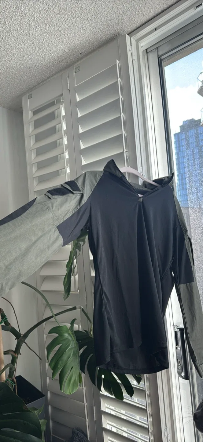 Tactical Gear Hoodie - Olive/Black image indicator(4)