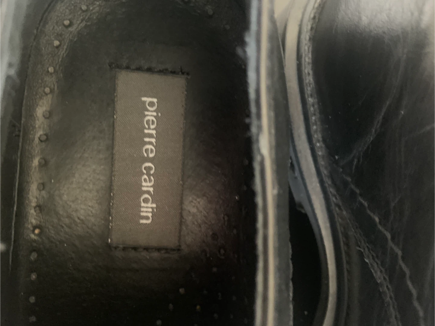Pierre Cardin Black Leather Dress Shoes - Size 9 - photo 2
