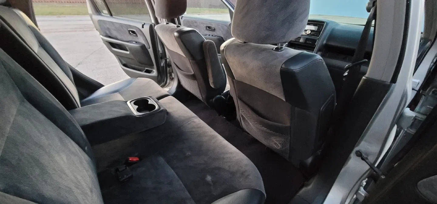 Silver Honda CR-V image indicator(6)