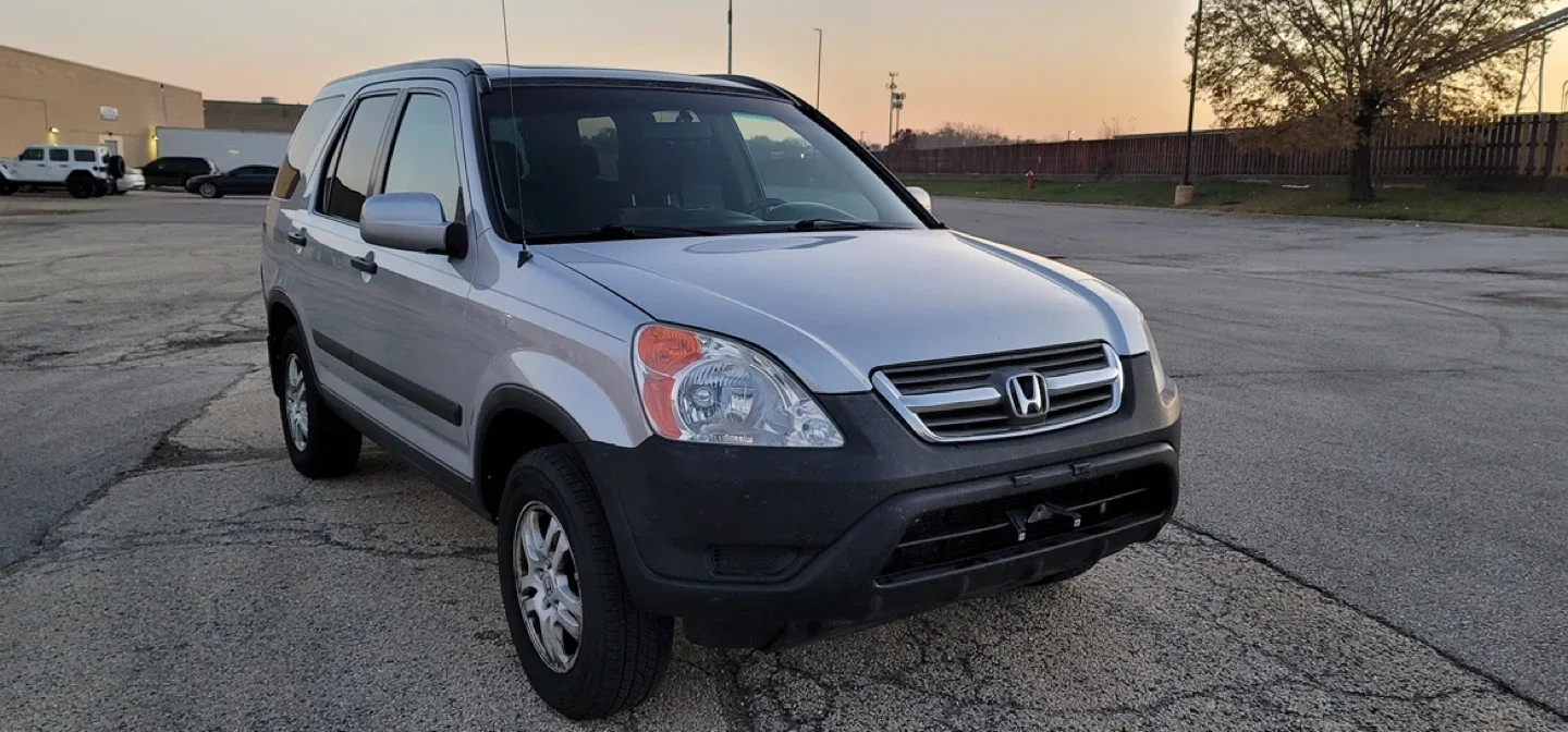 Silver Honda CR-V image indicator(9)