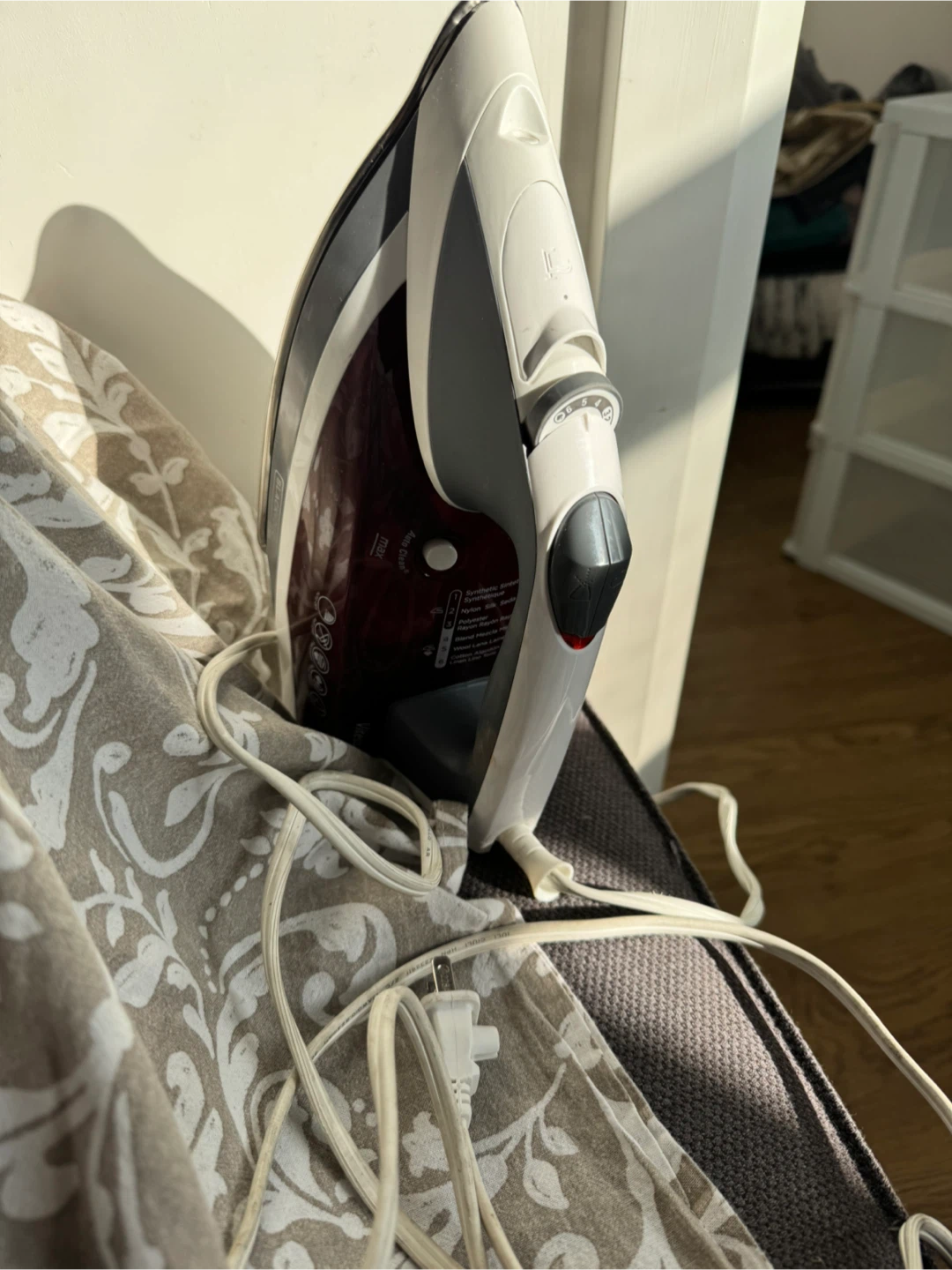 Black+Decker Vitessa Steam Iron - photo 5