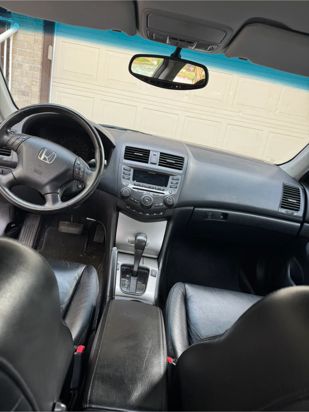 Honda Accord Sedan - Red image indicator(3)