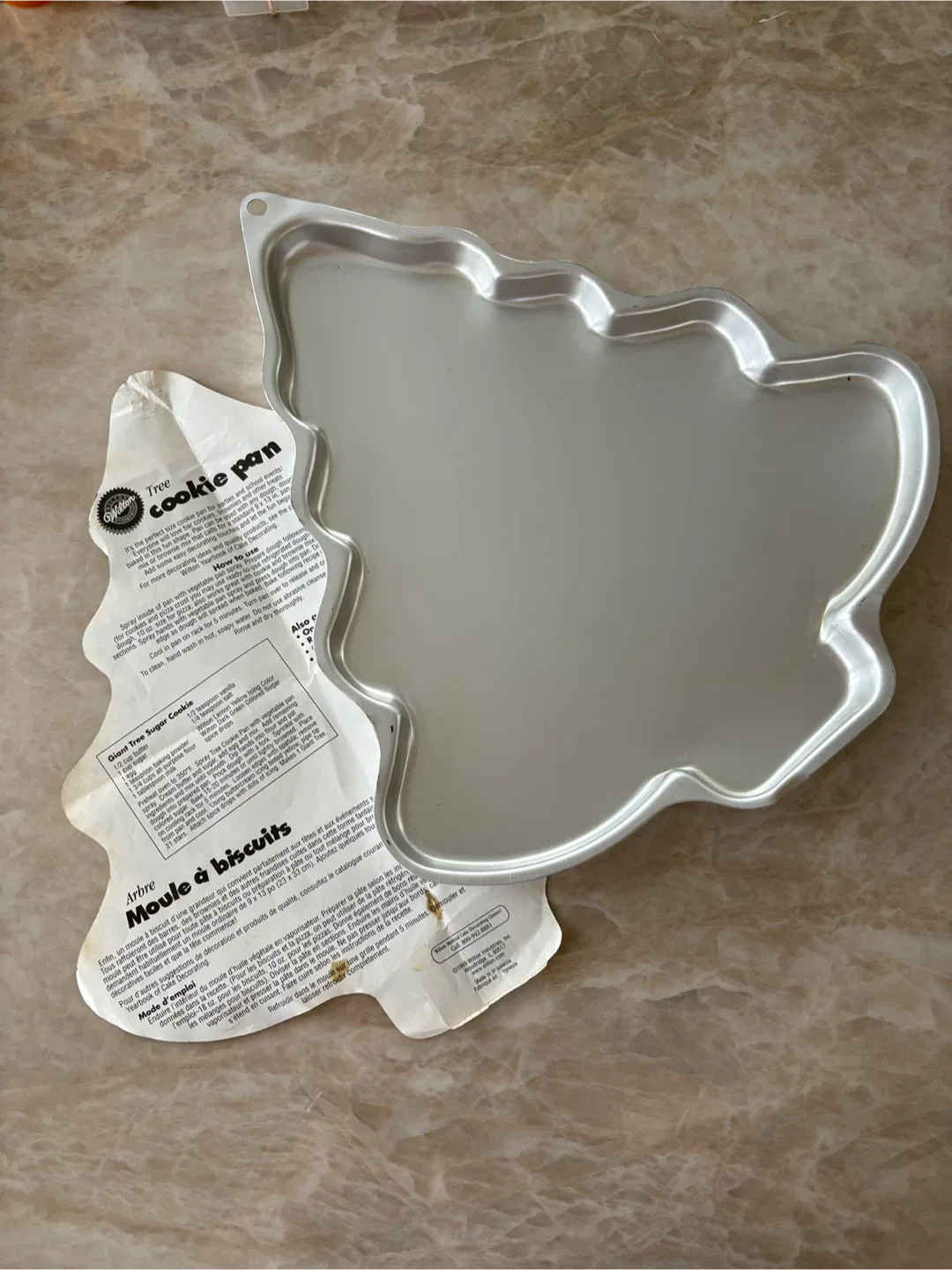 Wilton Tree Cookie Pan - Like New! image indicator(2)