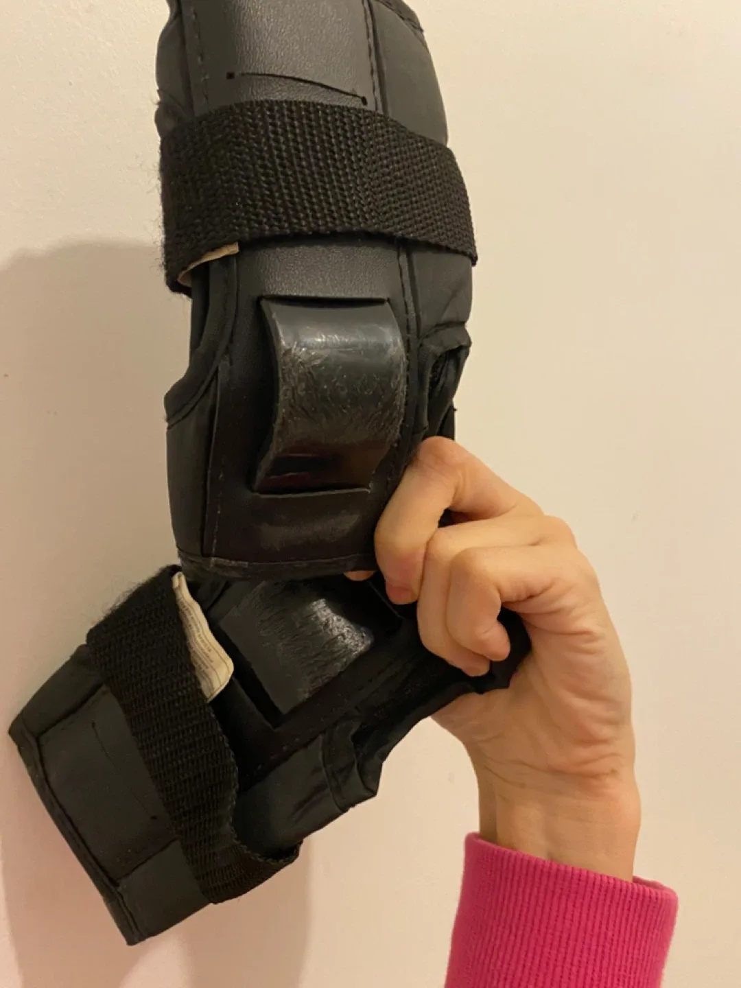 Ultra Wheels Inline Skating Pad Set - Junior 8+ image indicator(6)