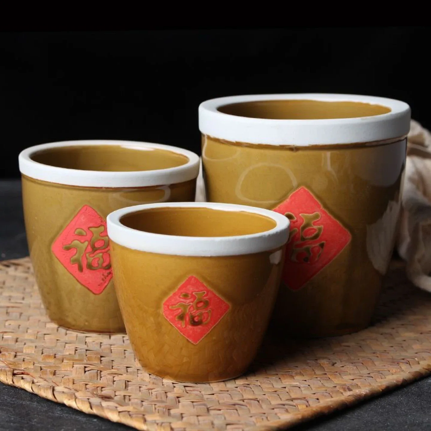 Decorative Ceramic Pots image indicator(3)