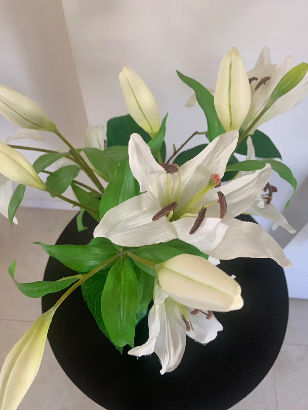 Artificial White Lily Arrangement image indicator(2)